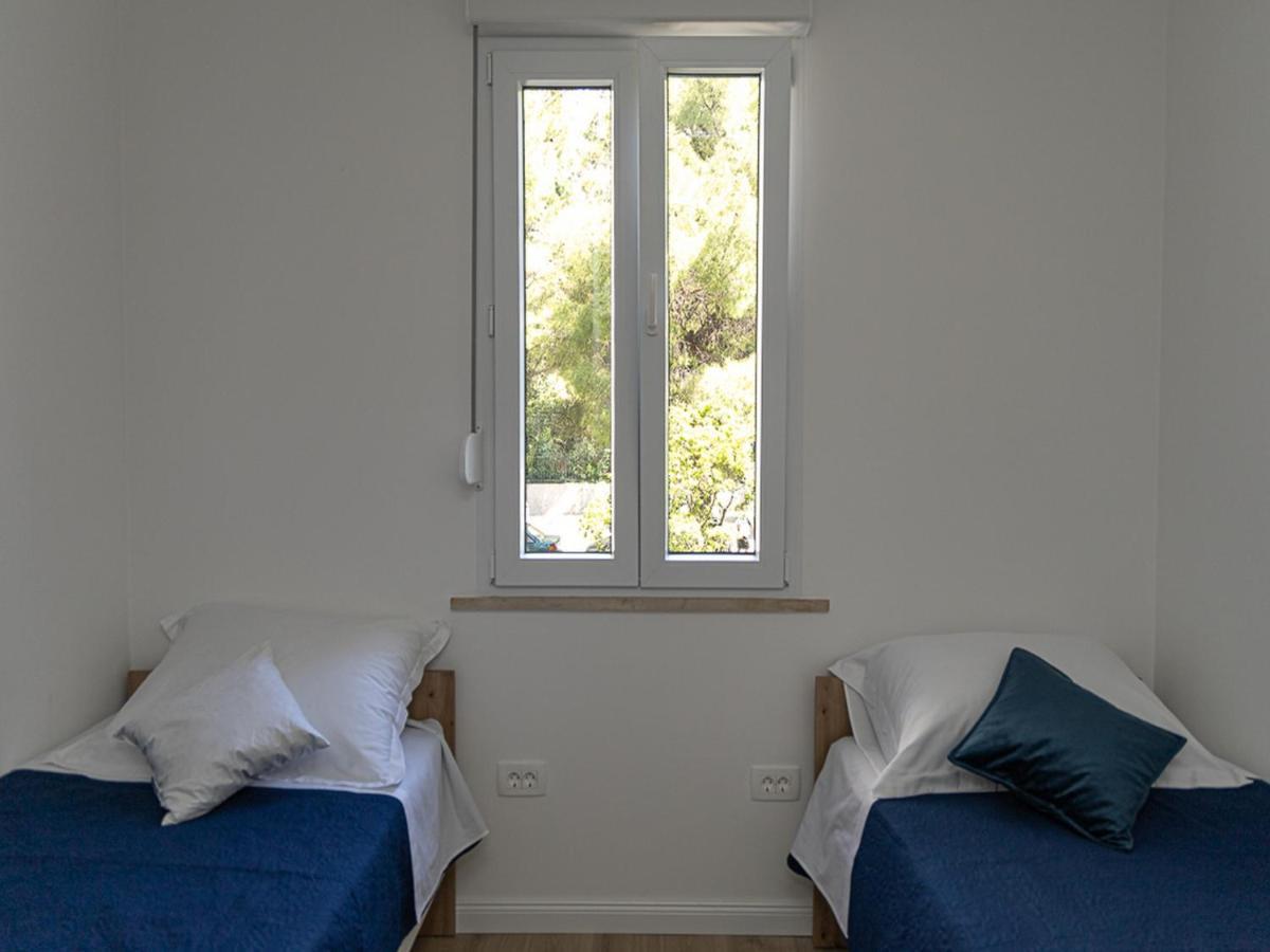 Apartment Matea Mokošica Екстериор снимка