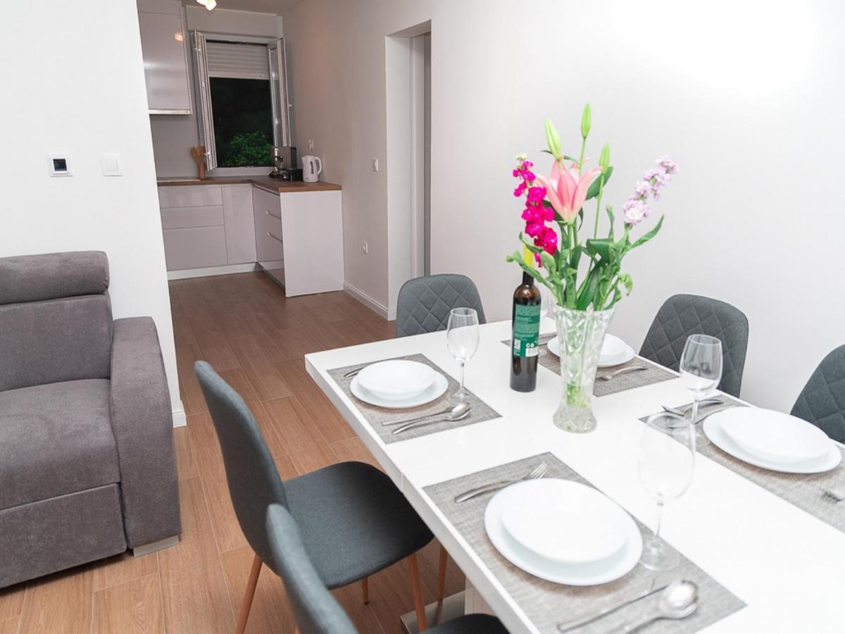 Apartment Matea Mokošica Екстериор снимка